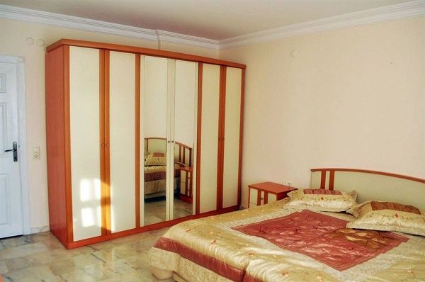 Квартира в Махмутлар с мебелью первая линия (№360)
