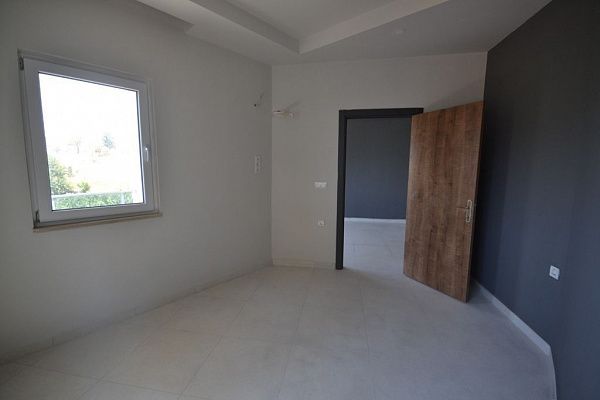 Небольшая квартира 1+1 без мебели - район Махмутлар Турция (№1281)